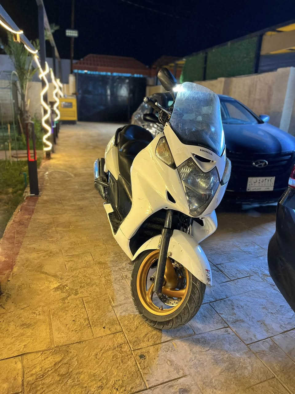 سلفر 600cc فول مواصفات لدراجة اي بي إس دشبول ابيض اوفر فول مواصفات  بيهة ملاحضات بسيطة لمكينة كفالة عامة ملاحضات خارجية بس مراوس بيسي اكس او اي دراجة ثانية حسب لقناعة 🩷او ابيع مكاني بعداد زعفرانية ***********
