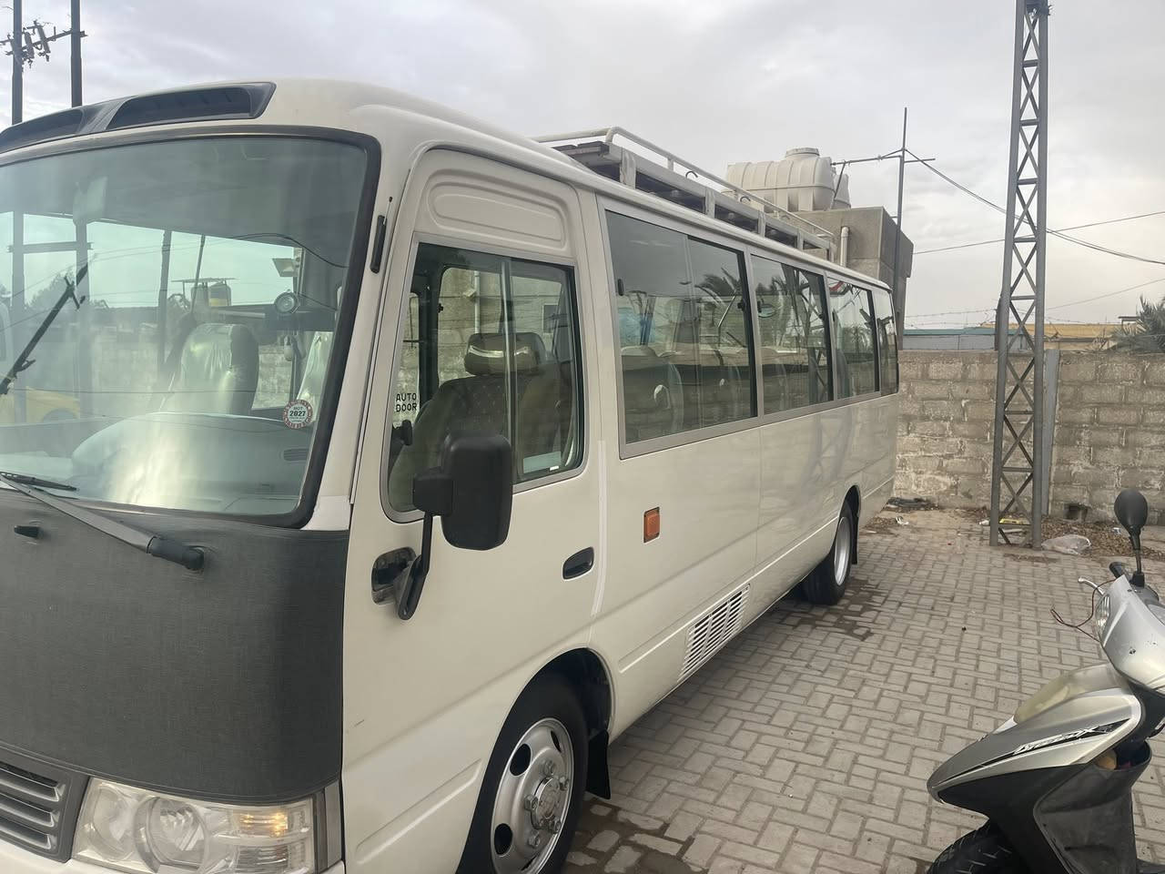 السلام عليكم كوستر للبيع موديل 2014
كير اكس ومكينه مكفوله دبل تانكي تبريد محور تدفئه ابلاديه سياره بااسمي كلابي استاركس تحويل ثاني يوم تخم تايرات استفسار على الرقم 
***********
