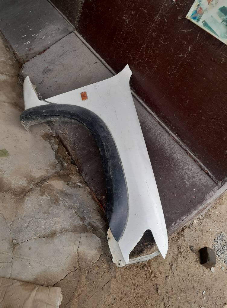 السلام عليكم للبيع جاملغ باترول امامي الايمن***********
