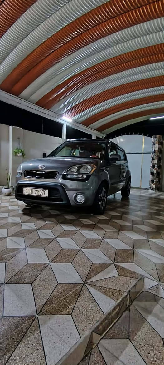 سلام عليكم صول البيع موديل 13 وراد مريكي حادث جاملغ امامي بدون دواخل وبنيد جارد ومصبوغ سياره جديده جاهز من كلشي مكينه كير حداديه تخم تاير تبريد تحويل ثاني يوم مكينه 1600 سعر 95 وبيه مجال حق جيه مكان سياره بابل هاشميه راقم ***********
