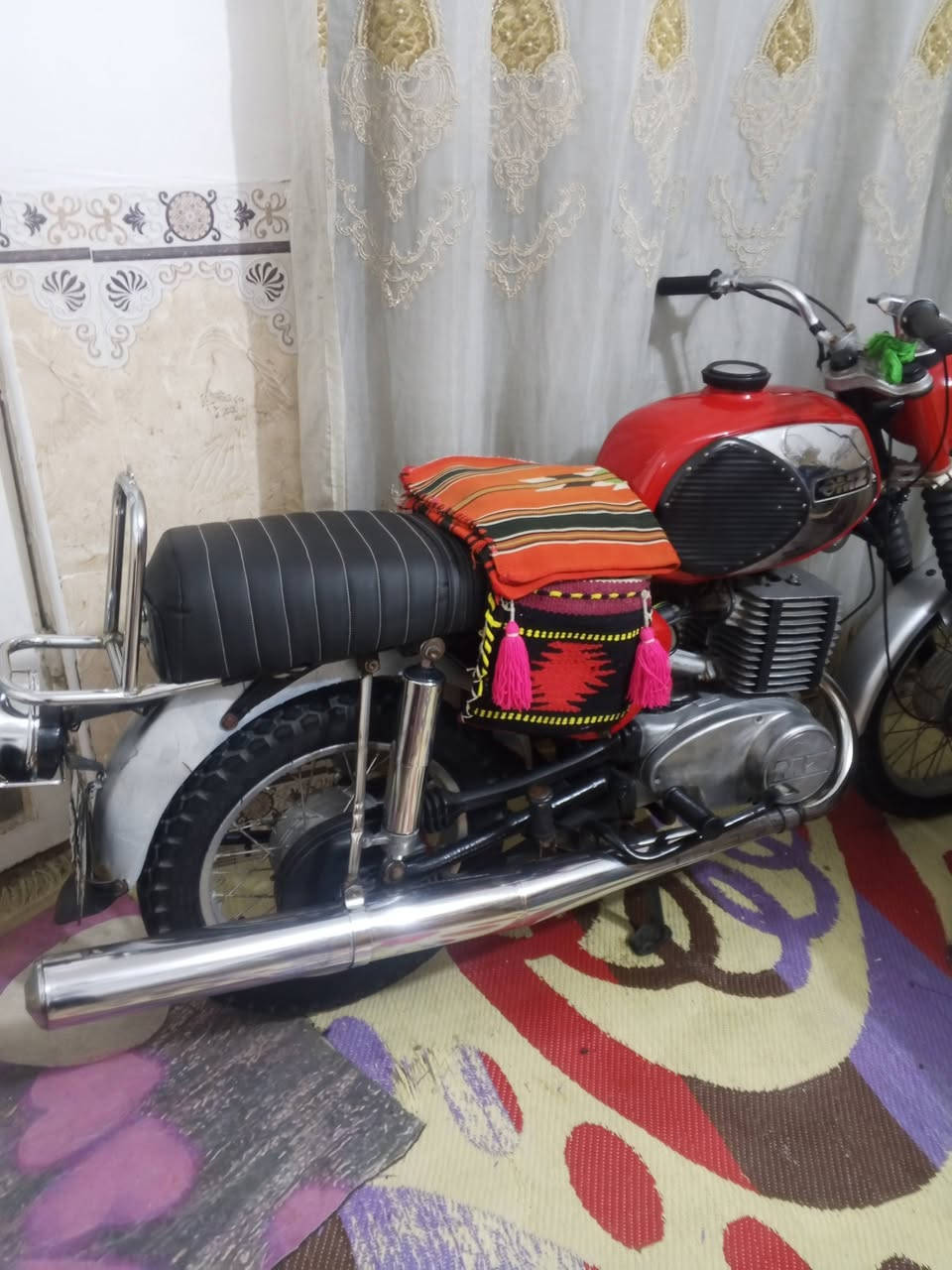 سلام عليكم موطور mz 81موطور اغلب غرضه الماني رقم وسنويه بدون راعي سايس 4 موطور كهربائية كله شغاله مكاني كربلاء الشراي يجي خاص وهذه رقمي ***********
