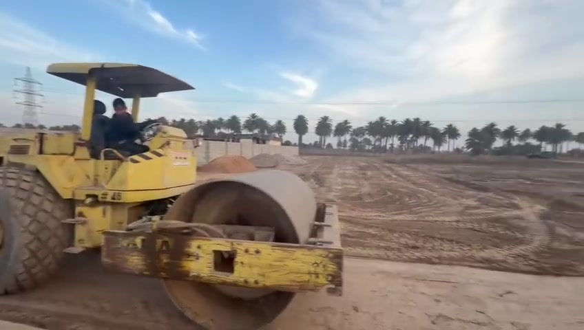سلام عليكم للبيع حادله ساكاي ستيل بلادي محرك ازوزه رقم بغداد للستفسار ***********
