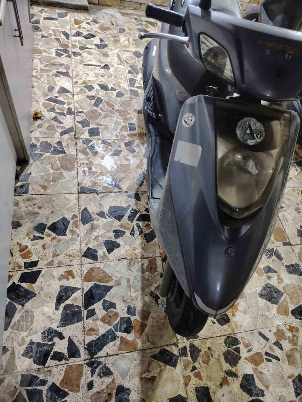 لبيع دراجة فريز نوزل نضافتة محركة كشرة 100٪ صالة سبوع نازلة رمبة ماشية 12الف سعرها ٩٥٠ قفل ***********
