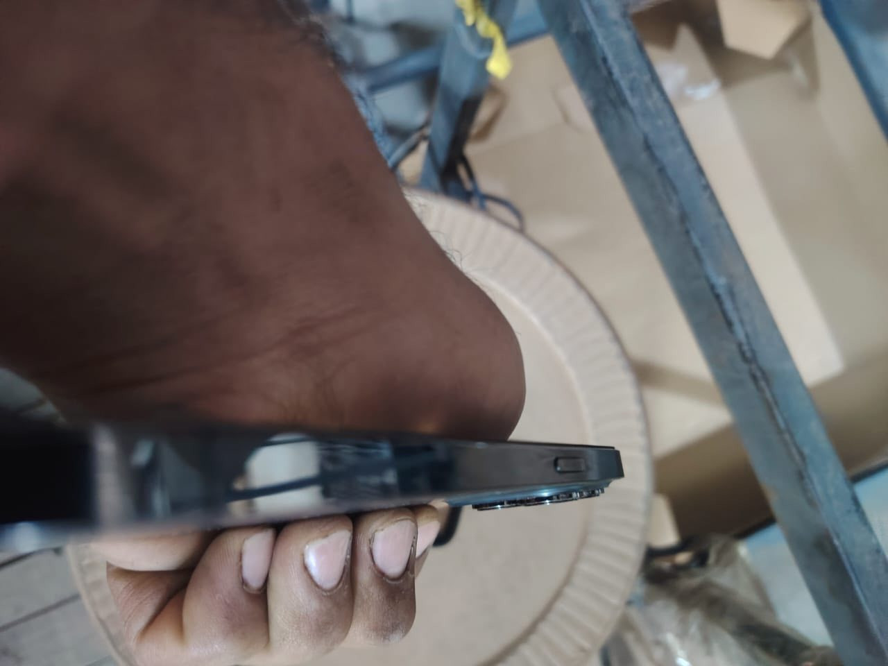 ايفون ١٣ برو ماكس
مبدل شاشه وبطاريه 

النسخه الامريكيه

ذاكره ٢٦٥

للبيع او مراوس بافضل منه واطي فرق 

بغداد الزعفرانيه

***********
