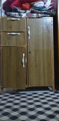 كنتور المنيوم نضيف كلش للبيع السعر ١٥٠ وبي مجال قليل 07844731474