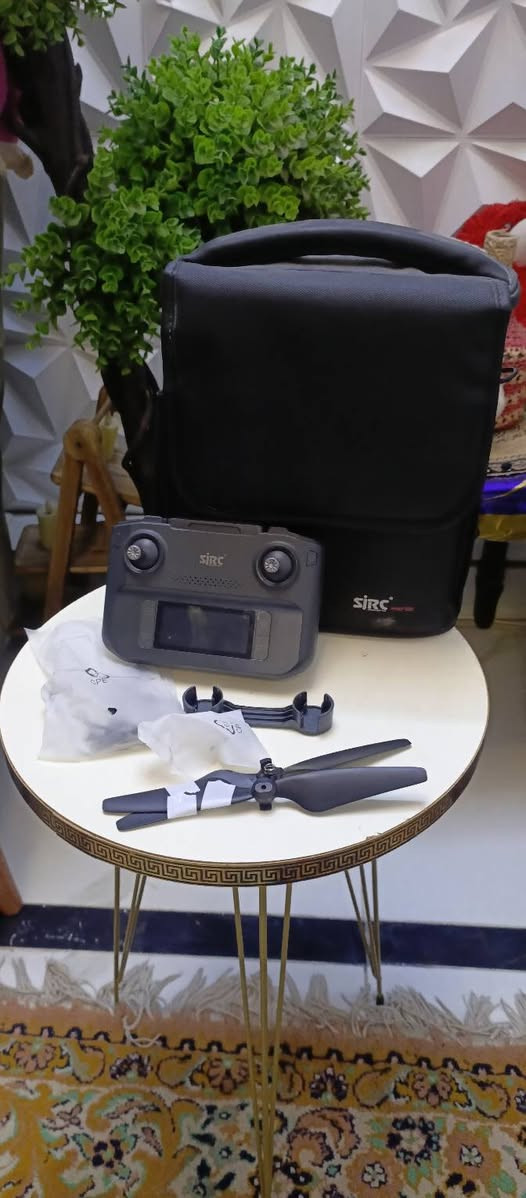 سلام عليكم طياره ادرون F22 S2 للبيع عنوان بغداد مواصفات ع هذه رقم واتساب ***********
