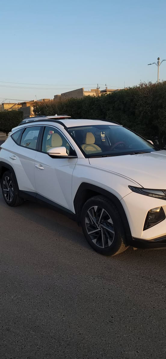 توكسان 2024 خليجي 
رقم أربيل الدولي 
تحكمات بالمقود 
شاحن واير لس
بصمة تشغيل وابواب 
تشغيل عن بعد 
حساسات خلفي وامامي
شاشة كار بلي
كشنات كهرباء 
فقط صبغ  بالبنيد والباقي مكفول
رقم أربيل الدولي 
بسعر مناسب 
للتواصل 
***********
