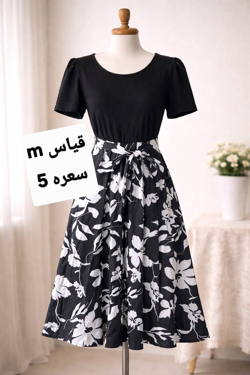 ملابس للبيع جديدة
وبعد بالتعليقات


**إذا كنت صاحب هذا الإعلان وتريد حذفه لأي سبب، رجاءا أرسل رسالة إلى الدعم الفني**