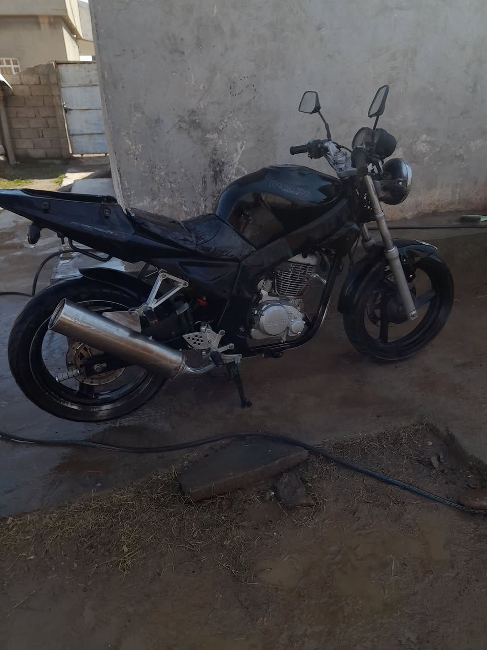 السلام عليكم موطور للبيع نضافه فولل موطور محرك شرط ما مفتوح نكره سلف ما عايزو كلشي المكان جنوب الموصل القياره السعرر ٦٠٠ وبي مجال للتواصل☎️*********** #الجميع
