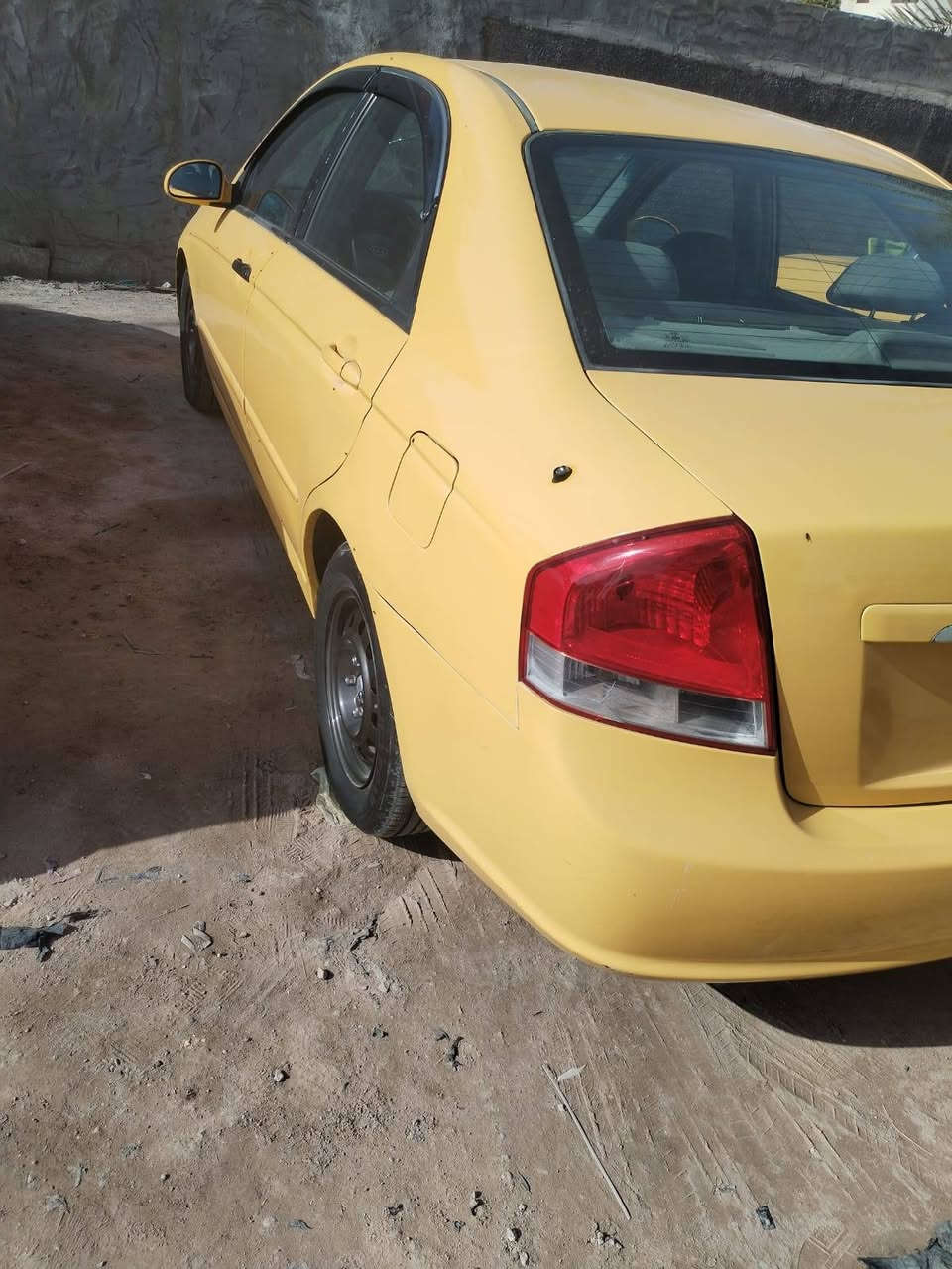 سلام عليكم سبكترا 2007 رقم بغداد الاماني سنويه لل 27 مشروع وطني وارد امريكي حادث جاملغ خلفي كلش بسيطه معابره السياره كله ليبل واحد تبريد ثلج حداديه نضيفه كير حاويه شاده مكينه لاتنقيص ولاصوت السياره جديده واحلا من الصور السعر 71 الاستفسار اكثر اتصل ***********
