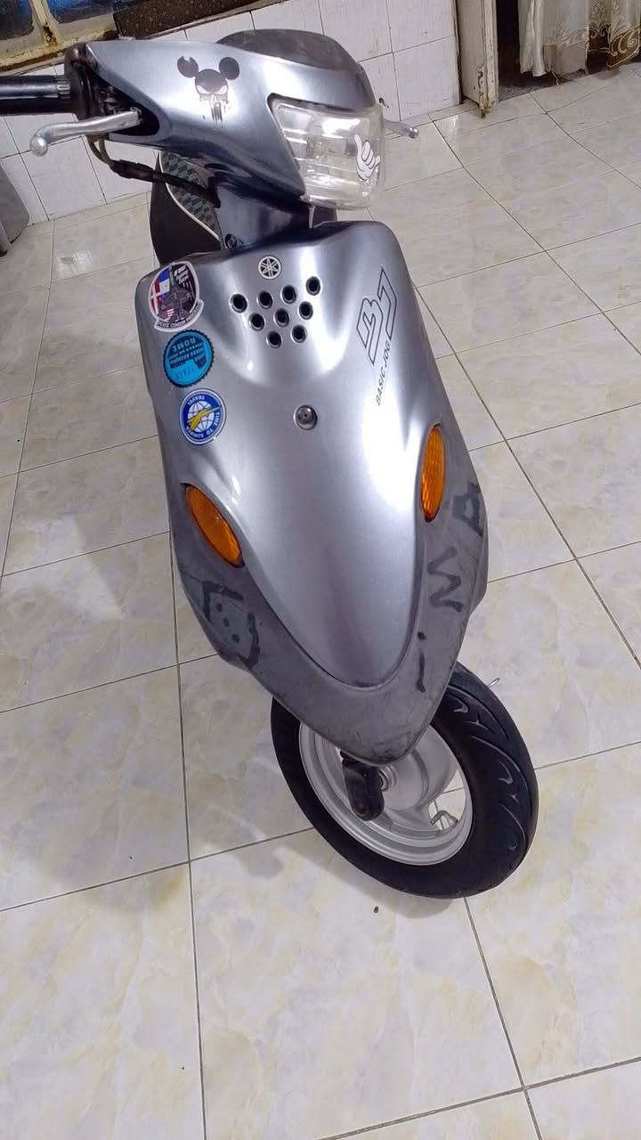 دراجه بيجي تسع زروف بلادي حاويه برغي ما مفتوح بيه ***********
