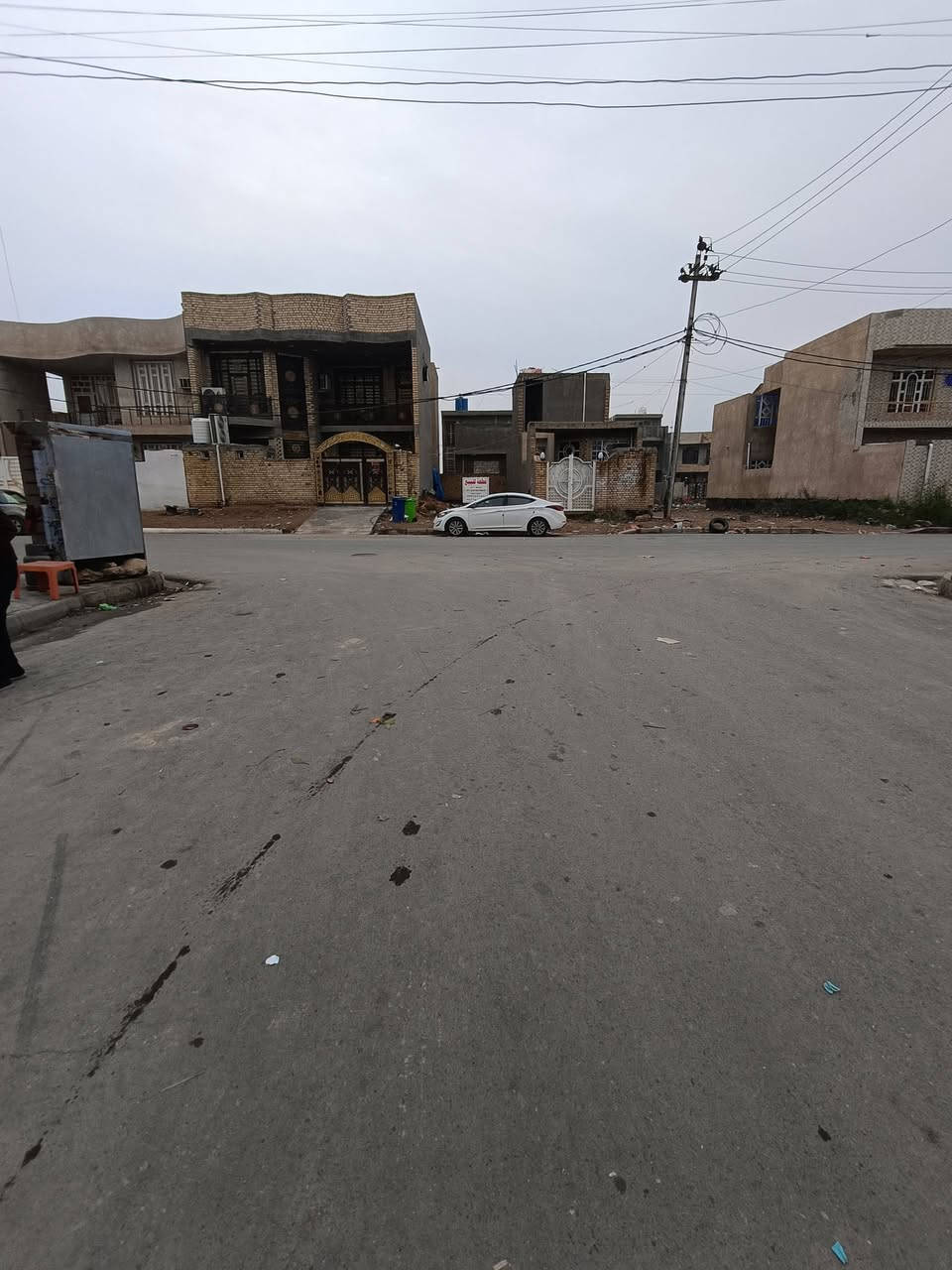 السلام عليكم
قطعة لبيع بالسياسين 

مساحة/ 5X20=100

تقع على شارع 20
مقابيلي شارع 20 
تقع على ثلاثه شوارع 

رقم القطعة/ 2317

استفسار اتصل على رقم 
﴿﴿***********﴾﴾
﴿﴿***********﴾﴾
