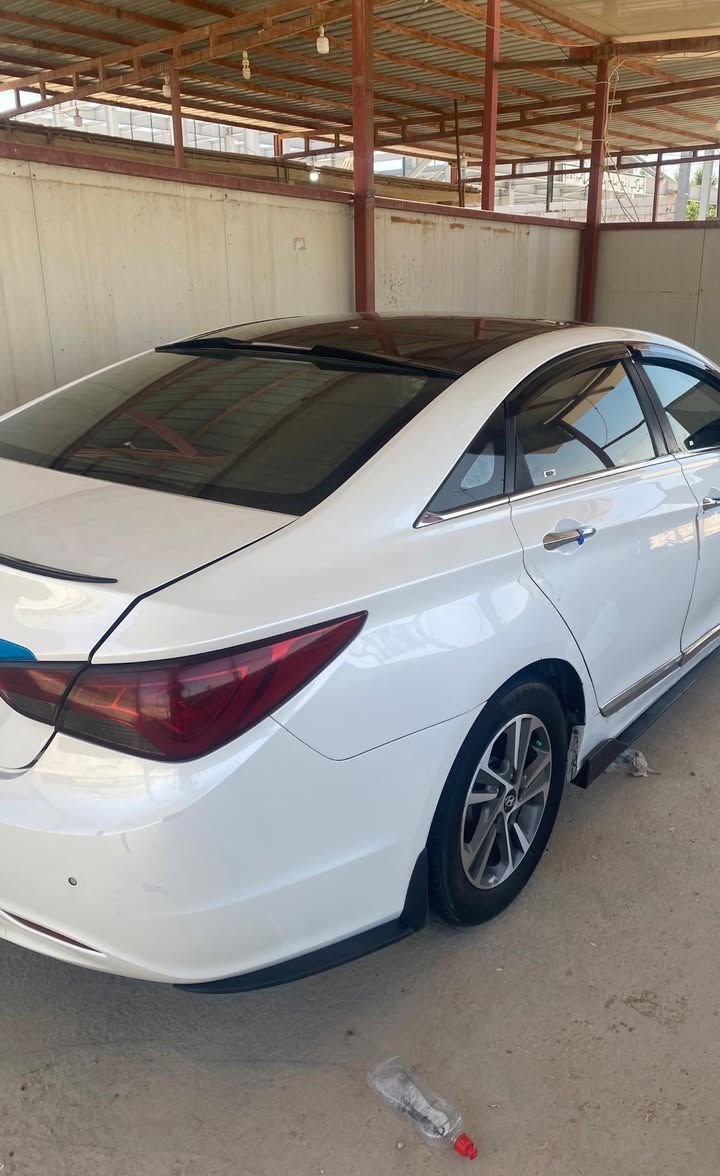 2014
خليجي  
رقم أربيل
ابيض صدفي
مواصفات ملكيه  اعلى فئة 
١-كرسي كهربائي 
٢-كشن جلد 
٣-تدفئة تبريد كشنات اماميه +تدفئة كشنات خلفيه 
تبريد قطعتين 
٦-حاكيه +بلوتوث 
٨-رادار امامي 
١٢-حساسات اماميه
١٦-هاند بريك 
١٨-نظام صوت انفنتي
١٩-بصمة ابواب 
٢٠-مري شفط اشارة +مري قلاب عند الرجوع للخلف
٢١-ثلاجة بالجكمجة
٢٢-بانوراما طكتين 

السياره بيهه باردين

ماشيه 300 الف قابلك للزيادة  

ويلات 16 

 باتري جديد قبل شهر شاده
فيت بم وفلاتر جديدة 
وكامرا خلفيه عمل 
مكاني النجف الأشرف حي الوفاء 
السعر المطلوب 135 وبيه مجال للطيبين رقم التلفون ***********
