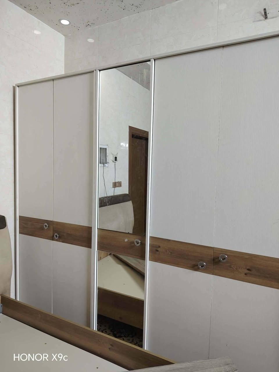 عندي غرفة خمس قطع ماركة كوالتكي عالي بدون دوشك 375 وكنتور بابين تقريبا جديد 75


**إذا كنت صاحب هذا الإعلان وتريد حذفه لأي سبب، رجاءا أرسل رسالة إلى الدعم الفني**