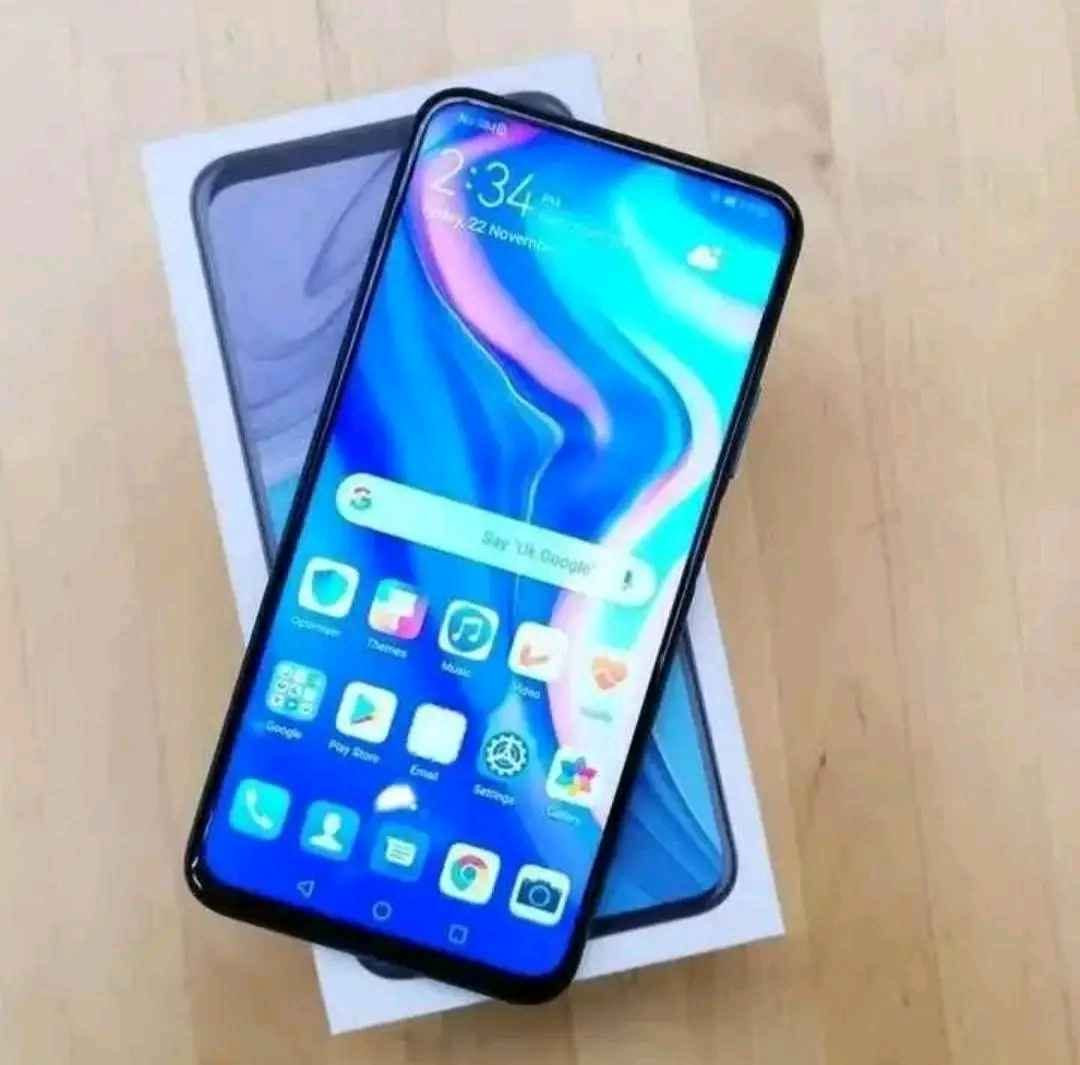 الجهاز القوي من هواوي 
َ▪️هواوي Y9s▪️
متوفر 🔸جملة🔸مفرد 
🔴يدعم خدمات گوگل 
🔴سعر المفرد ( 135 ألف)
الملحقات (كارتون + شاحنة + سماعة + حافظة) كامل ملحقات
🔹التخزين / الرام: 128 جيجا مع 6 جيجا رام
🔹 المعالج: ثماني النواة Hisilicon Kirin 710F تكنولوجيا 12 نانو
🔹 الكاميرا: خلفية ثلاثية 48+8+2 م.ب. / امامية منبثقة 16 م.ب
🔹 الشاشة: 6.59 بوصة بدقة FHD+
🔹البطارية: 4000 مللي أمبير
🚕متوفر توصيل الى جميع محافظات العراق
🔸للحجز يرجى مراسلة الصفحة وارسال رقم الهاتف والعنوان 
يوجد توصيل كافه محافظات 
ضمان شرط فحص والاصلي
‏‪بغداد زيونه ربيعي مقابل مول دريم ستي 
للحجز راسلنا على خاص الصفحة او الاتصال على
اذا اتاخرت بالرد يرجى مراسله ع واتساب  أو اتصال 
***********
*********** بغداد, العراق
