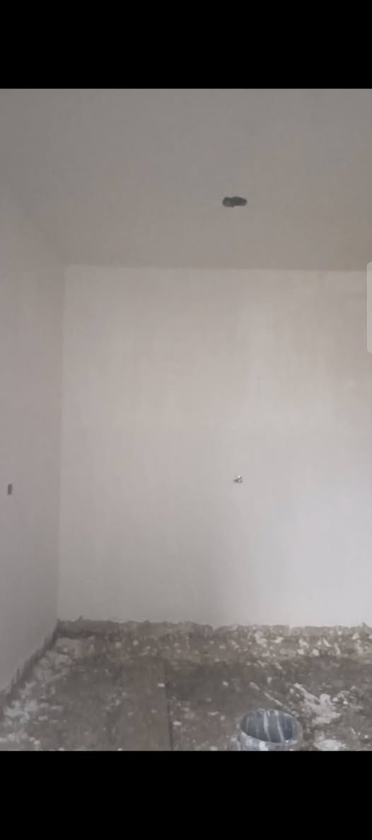 متفرغ حالياً من بغداد *********** لبخ اسمنت جراره سقل طلس نثر كافه الواجهات مع عمل جص وبورك متر 5.5
سمنت متر 4 رصافه
