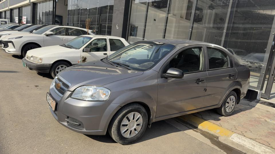 � للبيع سيارة
AVEO اڤيو 
📍 المكان: الموصل جانب الأيسر – معرض الجديدة ( آغا ) AL-AGHA للسيارات

🔹 الموديل: 2009
🔹 اللون: Silver رصاصي ‏
🔹 الگير: أوتوماتيك
🔹 المحرك: ممتاز
🔹 الماشي: رقم جديد (مو مستعمل)
🔹 الحالة: السيارة نظيفة وجاهزة للفحص
🔹 الاستعمال: شخصي
🔹 الأوراق: كاملة
🔹 الملاحظات: ما تحتاج أي صرف، بس تركب وتمشي

✅ الفحص على راحتك
✅ السعر بالتقسيط : مقدمة 4700$ بل شهر 300$ 

📞 رقم الهاتف : 
*********** / ***********

📲 اتصال أو واتساب

✨ فرصة ما تتعوّض، السيارة مرتبة وتستاهل …
