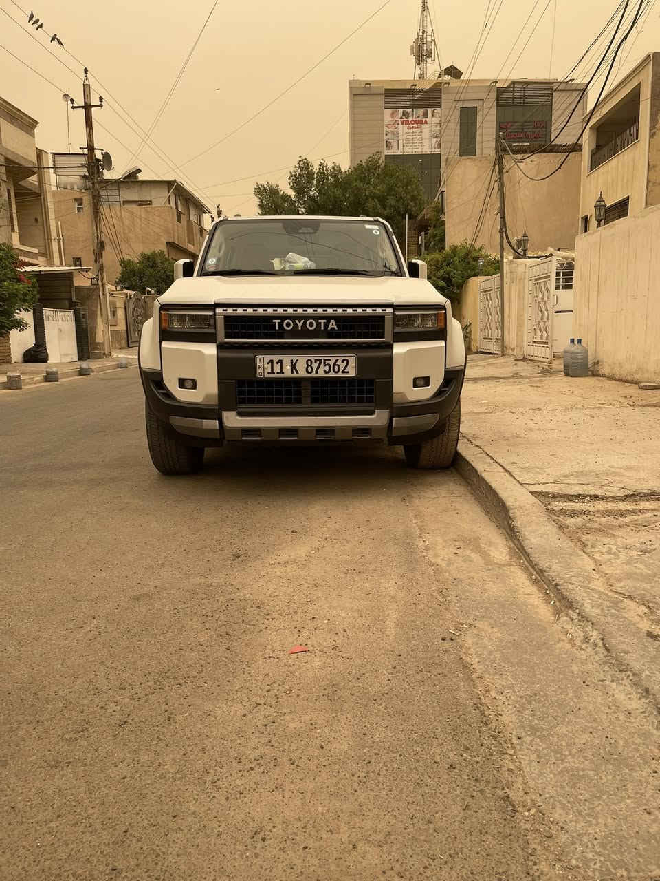 برادو موديل 2024
R3 كامل مواصفات
مكفوله 
ماشيه 31 ألــف
الاستفسار /***********
السعر 47500
سبعه واربعين ألــف  وخمسمائة  دولار
