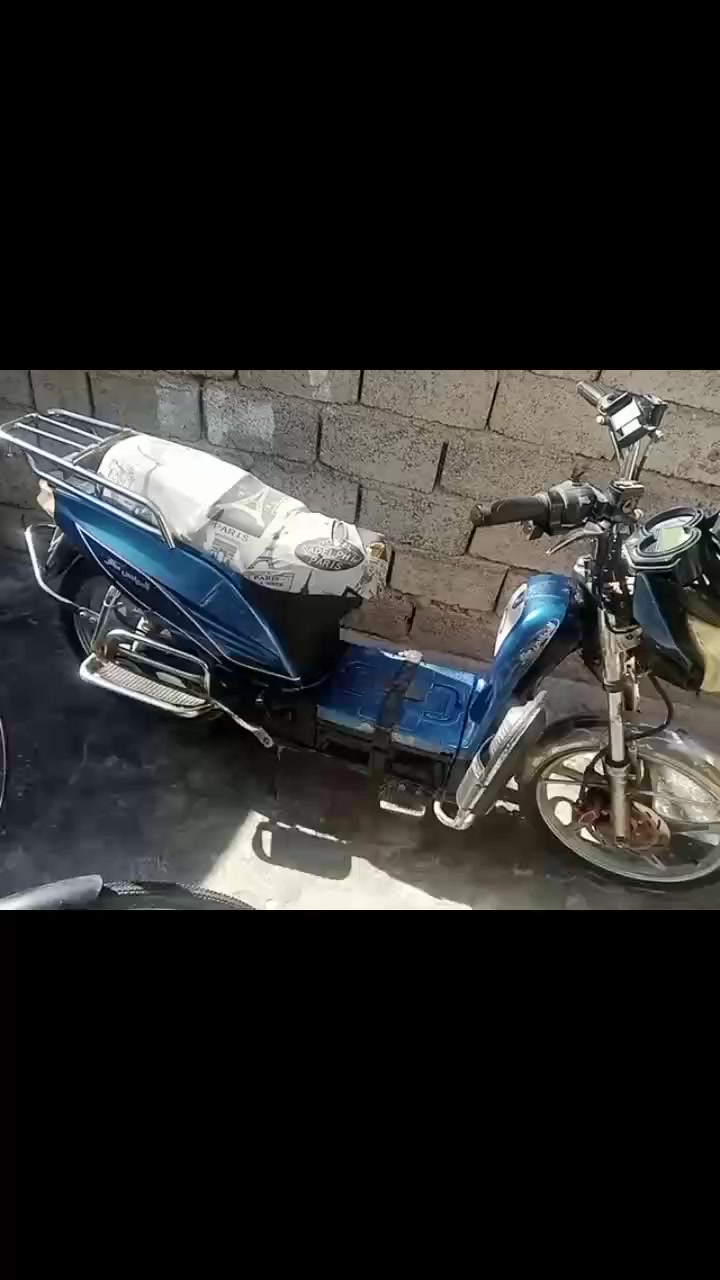 سلام عليكم  ماطور هارلي موديل 2022 للبيع بطاريه هابطه مكان ديالى جلولاء السعر 200 بي مجال للطيبين


**إذا كنت صاحب هذا الإعلان وتريد حذفه لأي سبب، رجاءا أرسل رسالة إلى الدعم الفني**