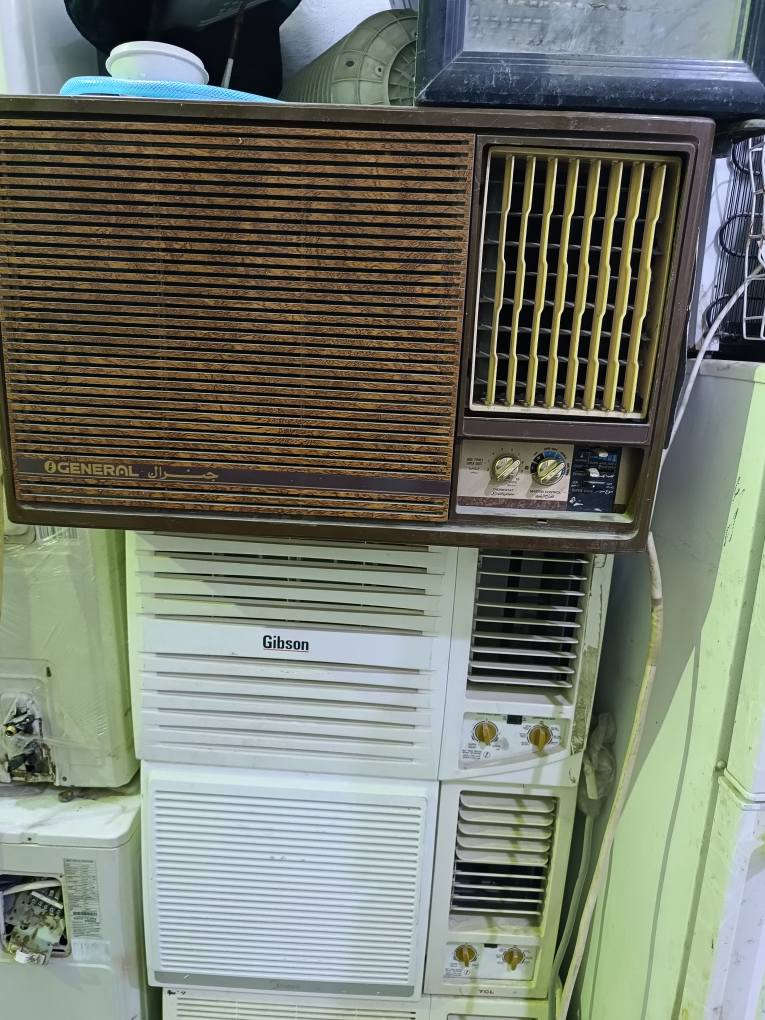 ثلاجات احجام كبيره السعر 100وثلاجات احجام وسط السعر 75وثلاجات صغار السعر 50 ومكيفات السعر 175ومكيف جنرال السعر 200وضمان سبوع بجميع الاغراض كربلاء الحر قرب مستشفى التركي شارع الطاقه الاتصال *********** كربلاء, العراق
