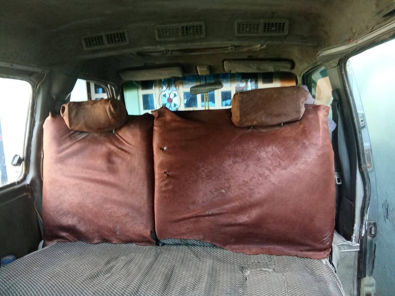 سلام عليكم كيا بستا للبيع رقم بغداد سنويه 27 كير ومكينه خير من الله ***********
