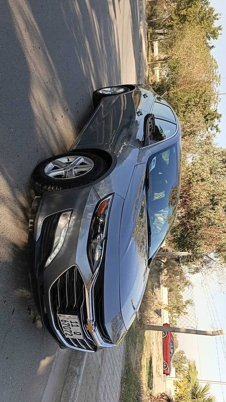 السلام وعليكم ماليبو ٢٠٢٤ مواصفات الماليبو معروفة حساسات خلفية حساسات جانبيه شاشه جبيره سايد بريك بصمه حادث كما موصح بالصور دعاميه صبغ مع ربع البنيد السياره مغلفه ppf بالكامل مع درع جامه أمامه السعر ١٥٥ بغداد ***********
