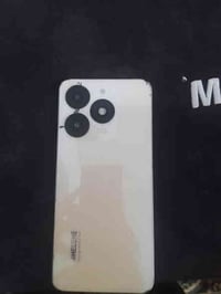 جهاز البيع itelA70جهاز نضيف بس شاشه مفطره مكان ناحيه لطيفيه السعر ٦٠وب...