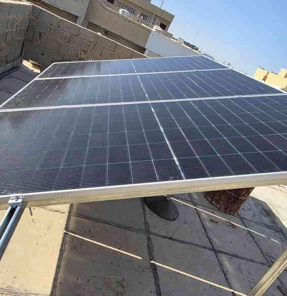 سلام عليكم توفرت لدينا كافه انواع نصب منازل وزراعي 
%نصب منظومات طاقه الشمسيه للمنازل و دوائر حكوميه كافه 
% 10 نهاري و ٦ ليلي مع ضمان %
% لوحات Longi او Jinko 620 واط وجهين 16 بازبار عدد 5 %
%انفيرتر Veichi 4.5 واط  %
%بطاريه Solax 5 واط %
% حديد مغلون وقواطع و الاسلاك من قصاب اصلي نحاس 
مع ضمان %
$$ سعر فقط 2,600,000الف وبيها مجال $$
&& ضمان الواح 15 سنه حقيقي &&
&& ضمان انفيرتر 5 سنوات حقيقي &&
&& ضمان بطاريه 5 سنوات حقيقي استبدال &&
 %% مكان كركوك قرب فلكه تكريت %% 
        لاستفسار اتصال او مراسله واتساب او صفحه 
         ^^          ***********    ^^^
