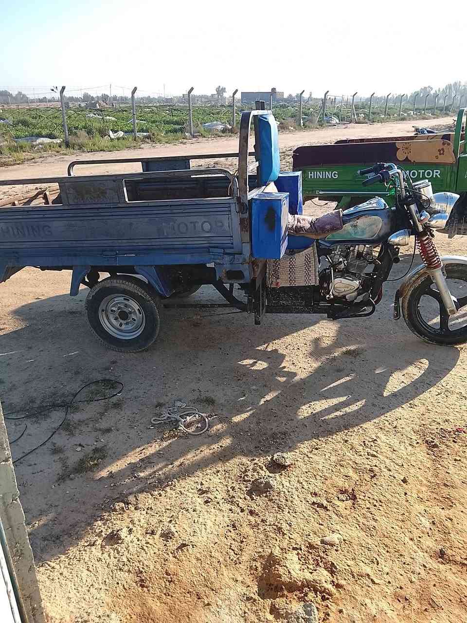 سلام عليكم ورحمه ستوته للبيع
اصولي مداور من الوكيل بسمي 16 رقمي 
سعر 975
*********** اتصل وبيك خير ودللل
