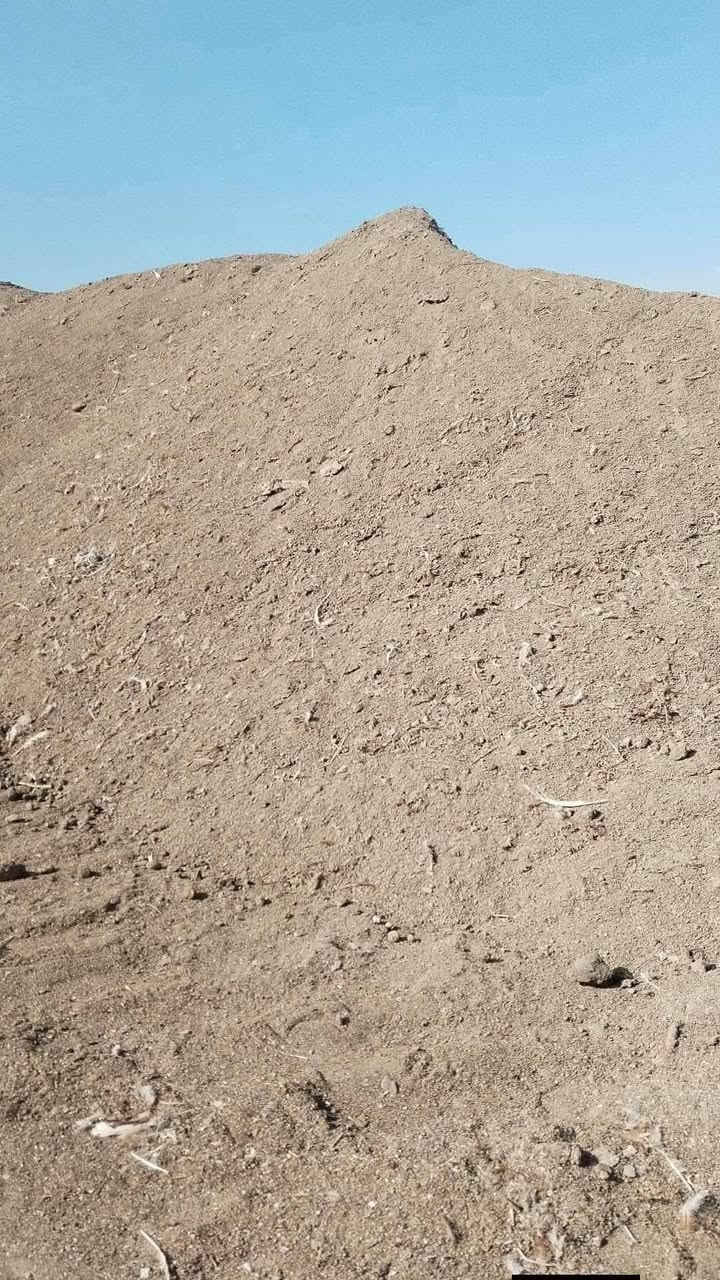 يوجد دمن دواجن و غنم وهوش توصيل ديالئ وبغداد ***********
