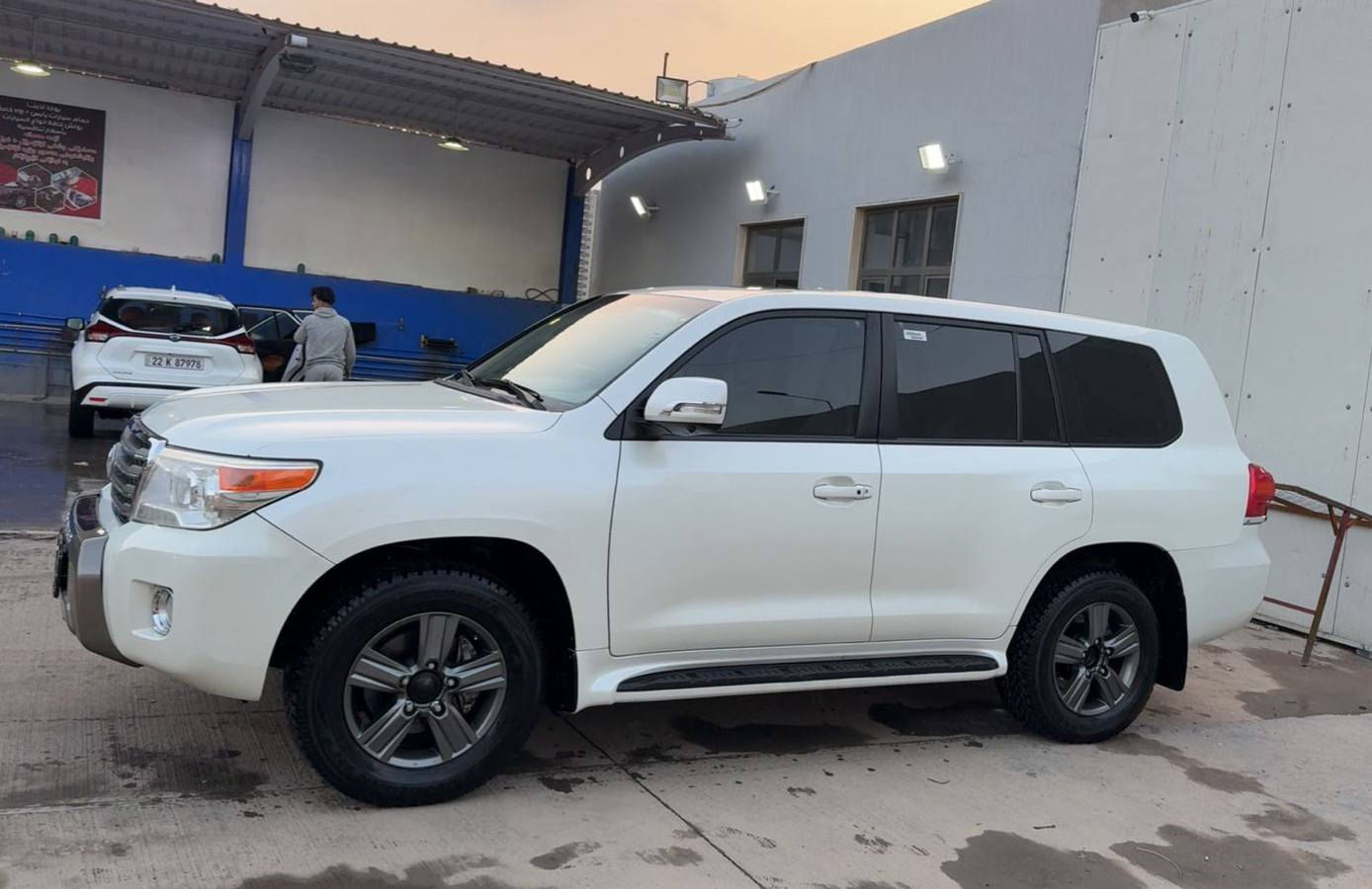 تۆیۆتا لاندکروزەر 2014 GX دەبڵ سپێر
تەنها 133 کم حەقیقی ڕۆیشتوە 
لايت ئۆتۆ بسمه سلايت 
سه نه وي نويه تا ٢٠٣٠
گير مه كينه به شه رت 
دەعامی بۆ دەعامی بەشەرت 

نرخ : خاڵێک دابنێ لە کۆمێنت بە تایبەت دێت 📥 

سەیارەکە زۆر جوانە و بێ کێشە 
دینار مەسرەفی تێدا نیە 

بۆ زانیاری زیاتر پەیوەندی بە خاوەنی 

***********
