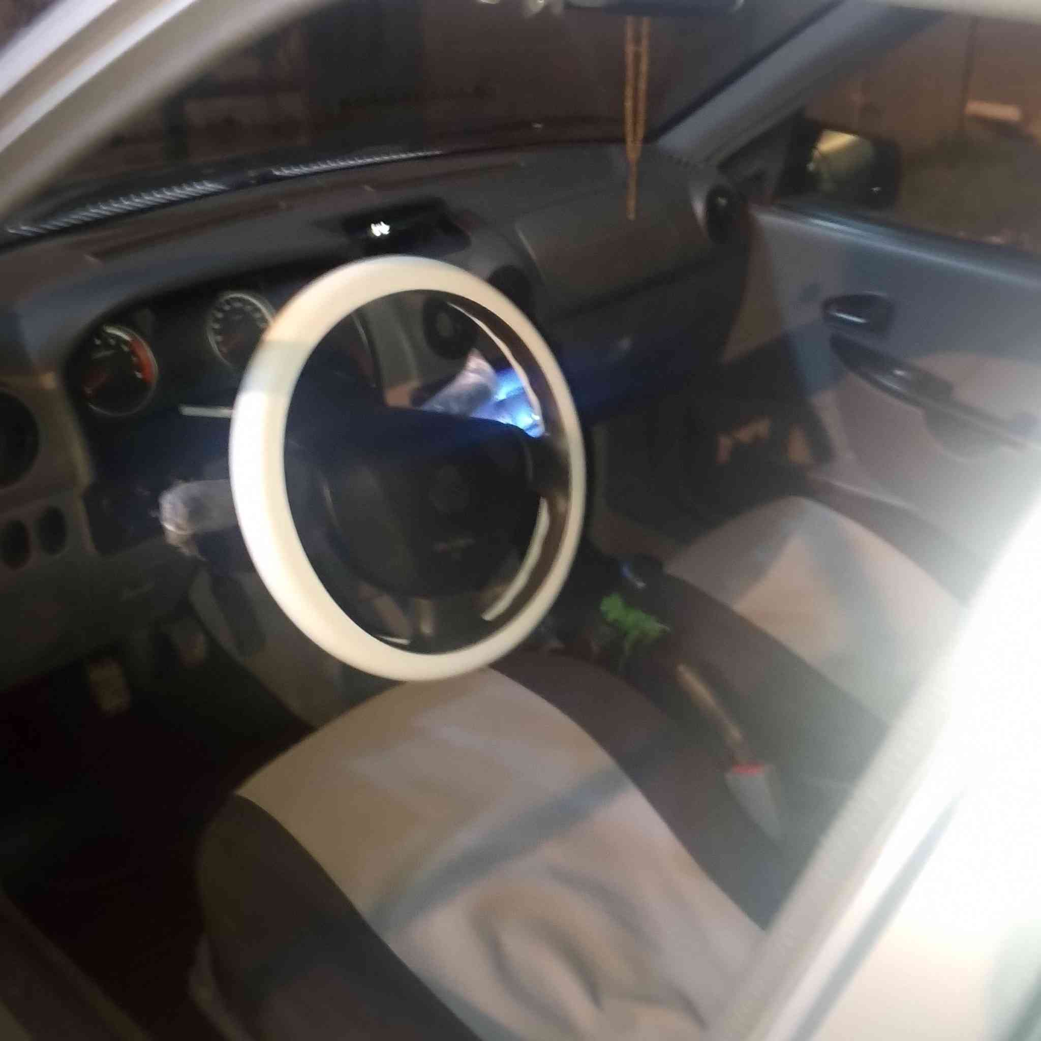 سلام عليكم سايبه للبيع موديل 2024 كفاله عامه گير تتفأ تبريد حداده كفاله من كلشي  السعر 68 رقم *********** العنوان بصره ابو الخصيب البهادريه مكلف بنشر
