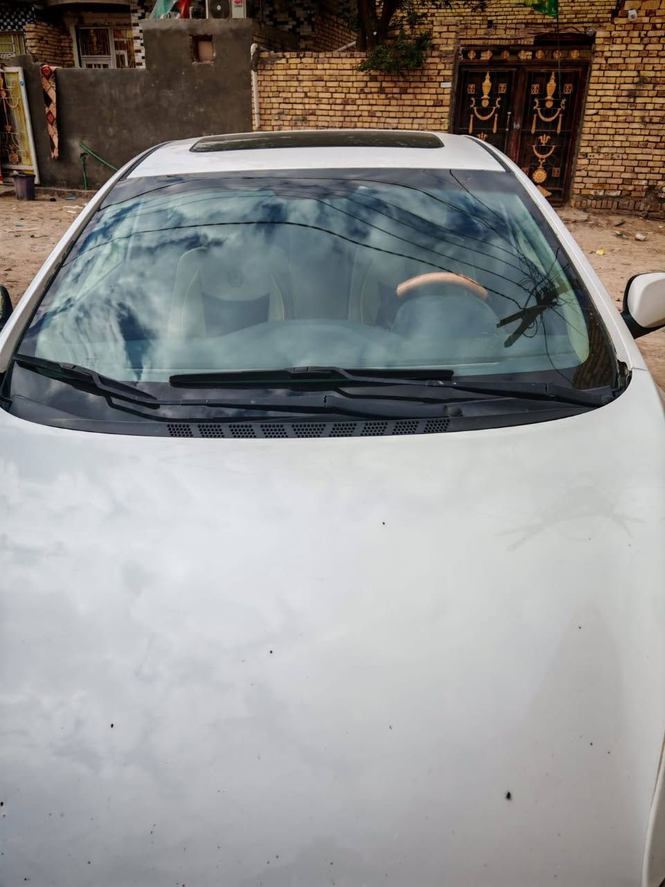 انترا ٢٠١٥ خليجي  رقم بصره فول مواصفات
مكفوله من الضربه بيها شي قليل صبغ ودحجات محرك ١٨٠٠ #غير مكفول الناصريه المدينه
***********
