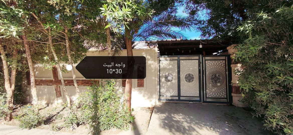 السلام عليكم من رخصه الادمن
بيت لبيع طابو صرف بأسم شخص واحد

مساحه البيت 300 م شارع 10

موقع البيت شارع زوبع قرب مدرسه رام الله

يحتوي البيت في طابق الارضي ع كراج كبير

وحمام داخلي وخارجي واستقبال واسع

وهول وصاله وغرفه

طابق الاول يحتوي ع 3 غرف نوم

ملاحظه البيت بناء طابوق بدايه 2000

السعر بيت 200 مليون وبيه مجال

للإستفسار *********** _ ***********
