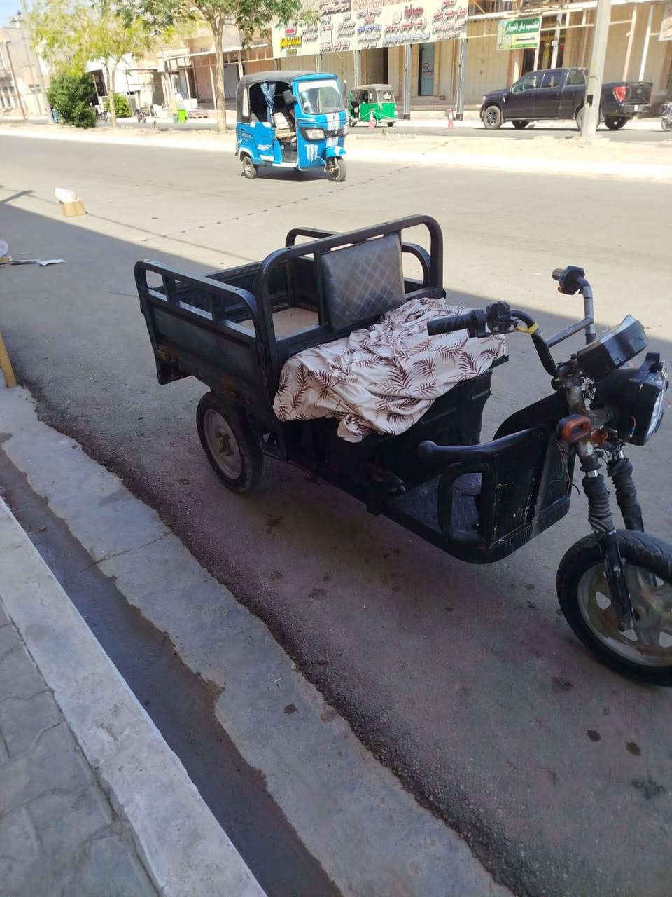 البيع ستوته شحن بطاريات جديده وعل فحص بيه نقص كهربايات بس سعر  خاص ***********. 
  
رجان ذا مو شراي لا تعامل 👊🏻
