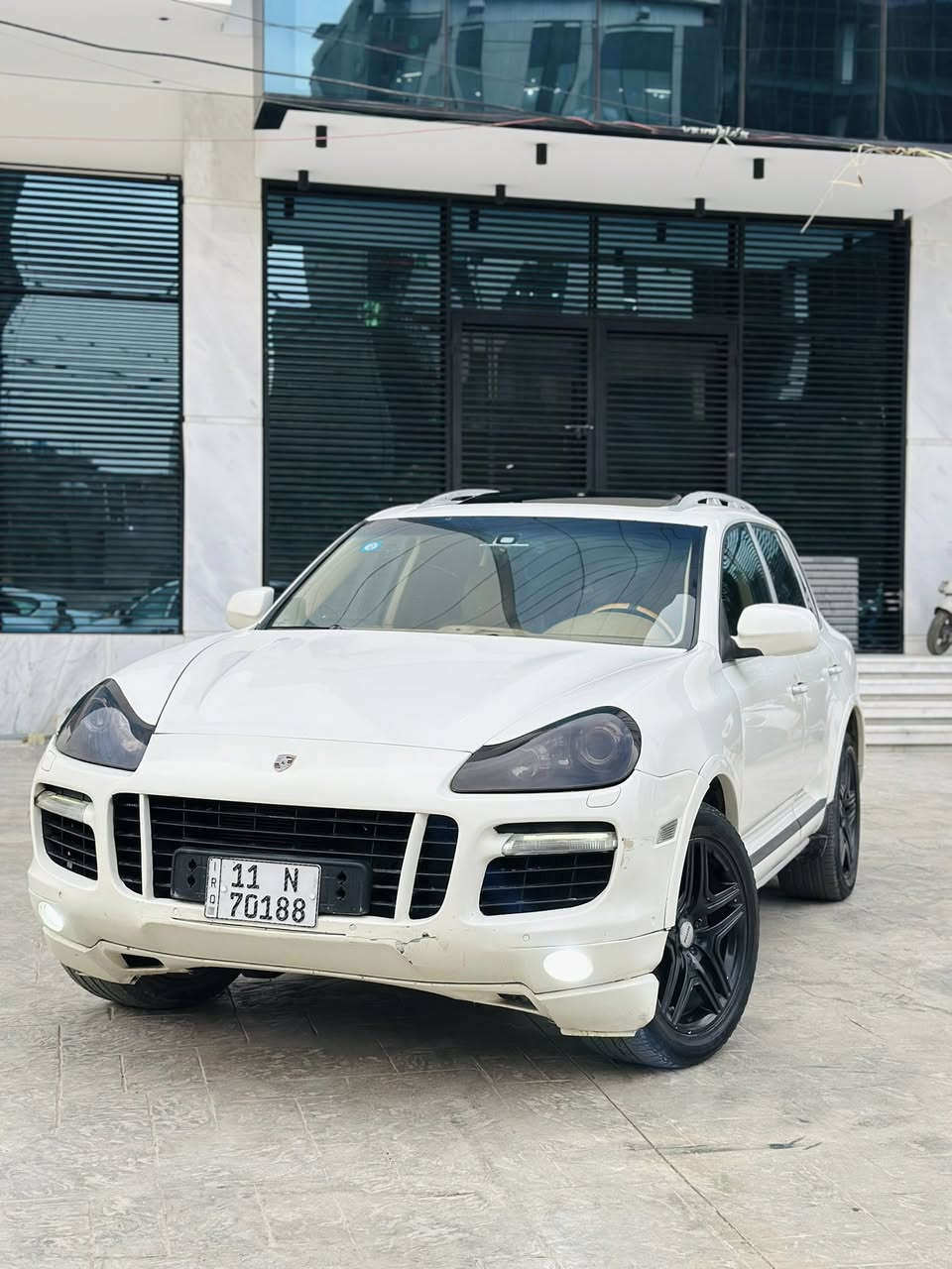 السلام عليكم للبيع او مراوس 

بورش كييان 2009 خليجيه 

PORSCHE Cayenne

ماشيه 117 الف 

رقم بغداد  دولي بأسمي تحويل مباشر 

سياره كفاله عده الباب صبغ 

محرك 8 سلندر توربو 

كير اوتو // تبيترونك

المواصفات

عداد السرعه (300) 💪

4 انضمه للقياده 

Sport/comfort/normal/

داخل عسلي + كاربون ڤايبر

بردات خلفيه بلاد

شاشه كبيره

كامره خلفيه

سلايد 

تنته كنتاره 

صندوك كهرباء

سيدي جنجر

تحكمات ستيرن

ستيرن كهرباء

سترين كاربون ڤايبر الياف حقيقي

مري قلاب وي البك

3 قطع تبريد 

كشنات جلد

كشنات كهرباء 6 حركات

اخزمه امان كهرباء

كشنات خزن ميموري

تدفئه كشنات

ويل كب 20 

بك لايت LED

لايت زينون بلاد

حساسات اماميه + حساسات خلفيه

سستم صوت Bose

مكان السياره المنصور 14 رمضان

للاستفسار

***********
