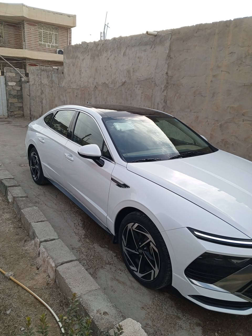 سوناتا 2025 خليجي كفاله عامه من كلش حتى الشخط
فول مواصفات :

بانوراما 

كشنات جلد جملي

كشنات كهرباء

بردات خلفيه

تبريد لمس

عداد شاشه

مرايات كهرباء

تشغيل عن بعد

اناره محيطيه 

لايتات لد امامي وخلفي

اتو هولد

4 وضعيات قياده

حساس امامي خلفي

كير تعليك

مكينه 2500 بانزين

سياره ماشيه 8000km

رقم بغداد باسمي تحويل ثاني يوم 

مكانها بابل
السعر 37 مليون 
 للاستفسار:
***********
