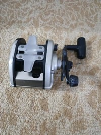 من رخصة الادمن مكينه دايوا ياباني حجم كبير بحريه سعرها 20  نضافه 95الى...