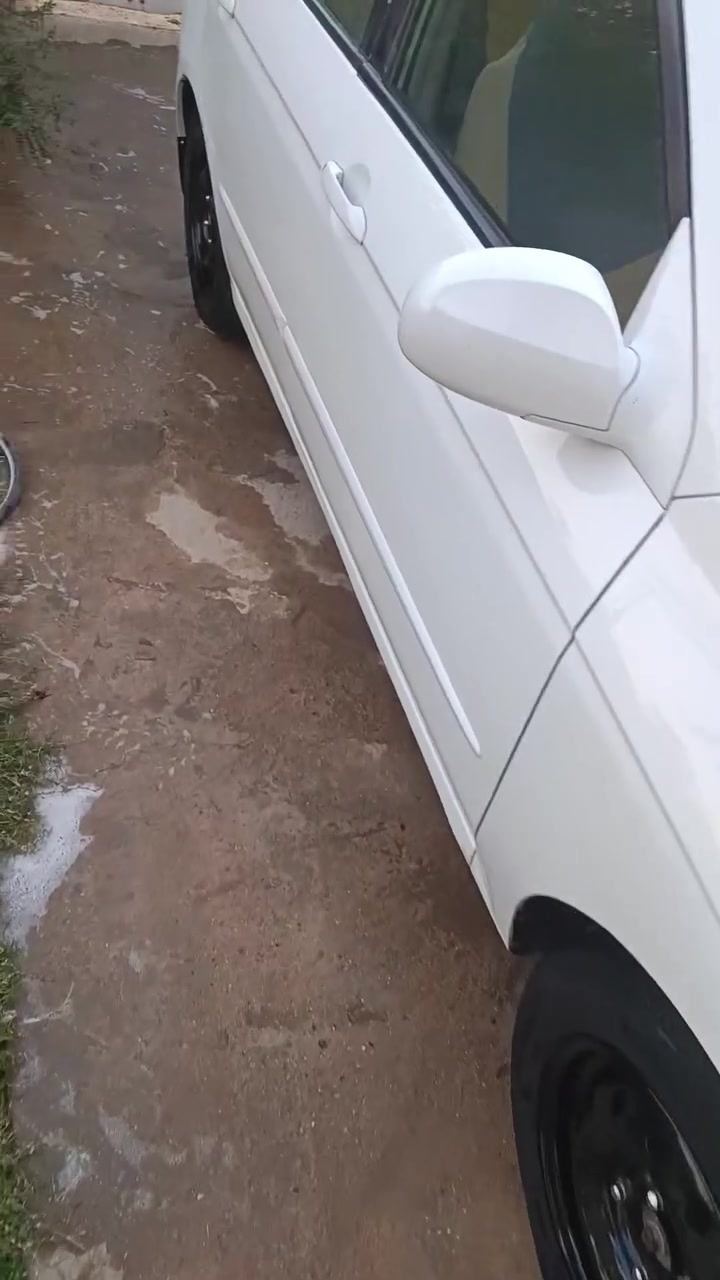 السلام عليكم
اسبكترا للبيع حادثه جاملغ امامي والباقي مكفول مكينه وكير وحداديه جديده تخم تاير تدفئه تبريد منضومه جديده جام كهربائي وسنتر لوك ريمون السياره رقم كربلاء دولي بسمي السنويه لل 2030

السيارة جاهزه ربع ماتخسر عليه

كير عادي

مكان السيارة كربلاء 

السعر 68بيه مجال 

***********

