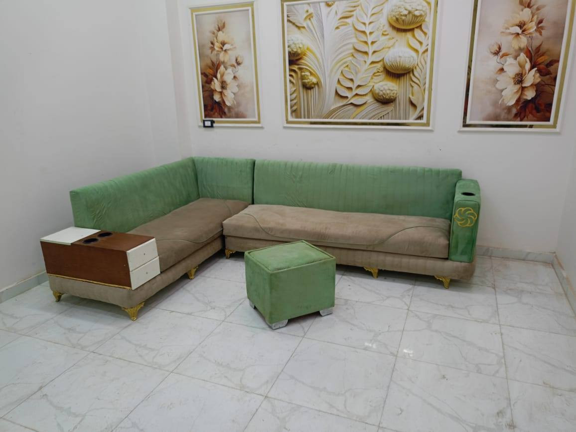 ركنه مودرن خشب زان استعمال خفيف جدا مكون من كنبتين شلت متحركه تحت اشلت كونتر مقاس 5متر 2في 3اسعر لقطه رقم تواصل فون او واتس 01205417731


**إذا كنت صاحب هذا الإعلان وتريد حذفه لأي سبب، رجاءا أرسل رسالة إلى الدعم الفني**