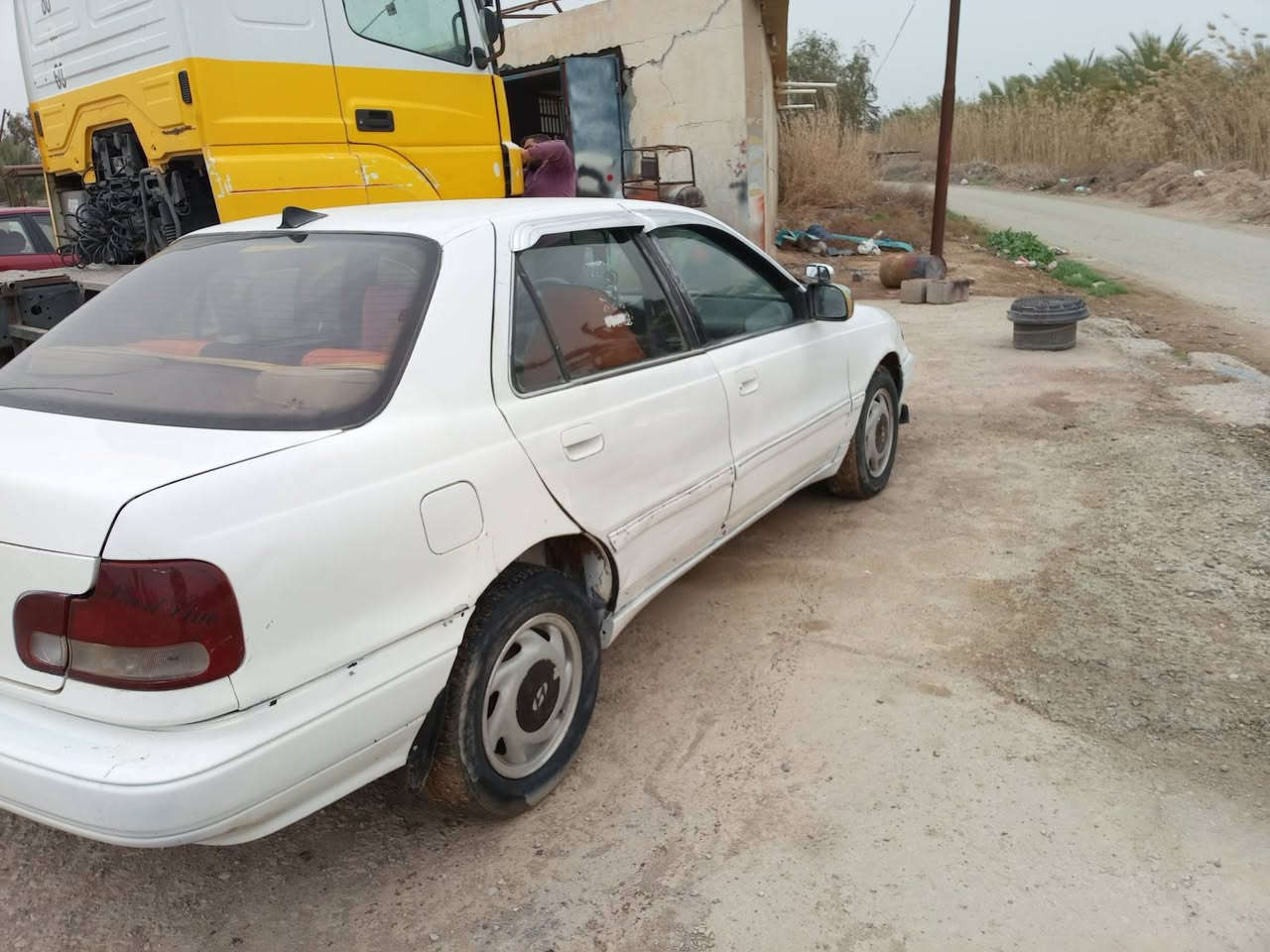 النترا 94 لون ابيض رقم بغداد دولي سنويه 30 كير ومحرك بحالة جيدة .بيه بعض خياسات بالدوس والأبواب السعر 32 وبيها مجال رقم الهاتف ***********
