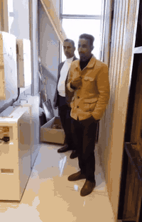 تم وبعون الله تنصيب منظومه طاقه شمسيه بقدرة ٤٠ أمبير للأخ  ابو ابراهيم الشمري للتقسيط موقع العمل في مجمع دار سنتر التجاري المسيب حي المعلمين لاستفسار الاتصال ***********
