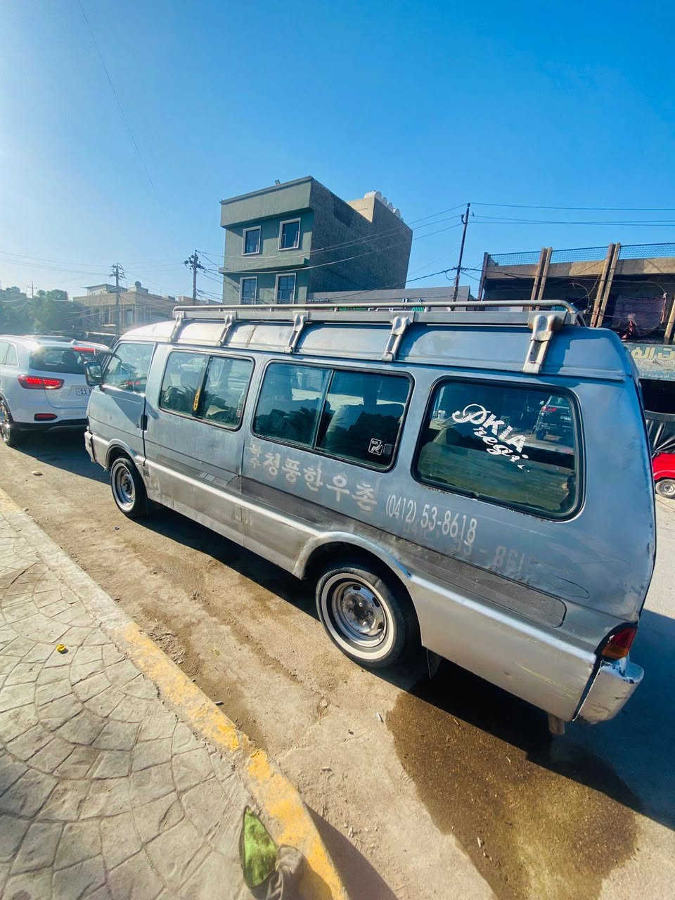 سلام عليكم سياره اسياه  موديل  93  ابيع رقم بغداد احمر سياره جاهزه من كلشي تخم تاير جديد حداديه جديده صدر امامي خلفي جديد مكينه كير اكسل جديد  سياره نضيفه بيه بيبان ثنين تيديل سايق ولصدر جدد تحويل ثاني يوم سعر 54 وبيها مجال مكان بغداد  الستفسار / ***********/  /***********
