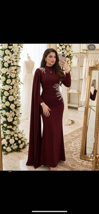 فستان • قياس ٣٨ • قالبه صغير