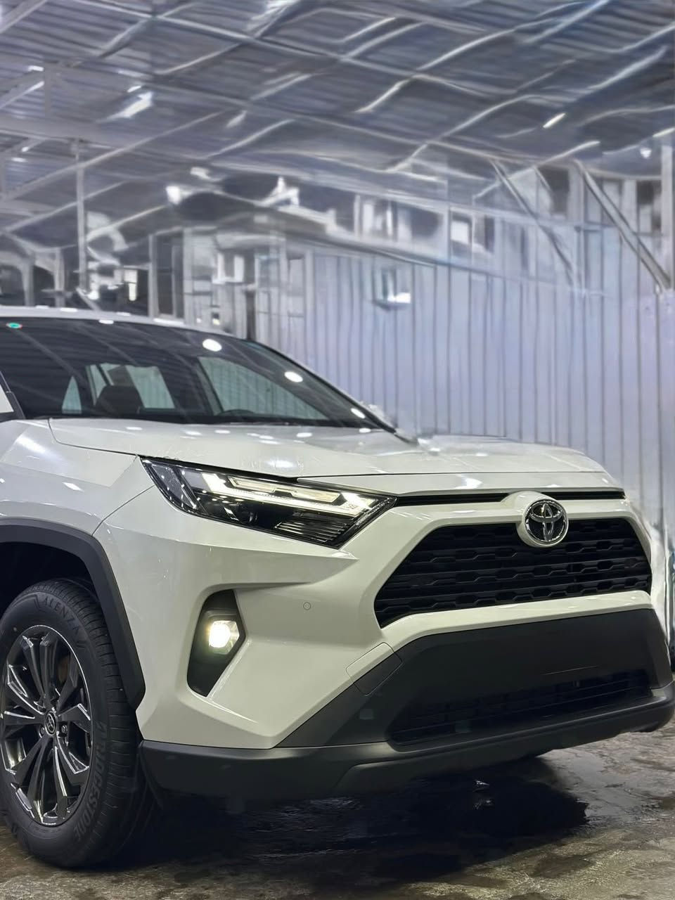تويوتا راف فور 
 هايبرد 2025
🌿‏  TOYOTA RAV4    
التفاصيل سياره مكفوله كفاله عامه 
🚘 عداد المسافه المقطوعه 10 كيلو متر 
بلد المنشأ : اليابان 🇯🇵 خليجي اصلي شاصي (J)
🚘 الموديل 2025
🚘 سعة المحرك 2,5L هجين  هايبرد
🚘  دفع رباعي 4X4🔥
🚘 بروجكتر  + حمالات في السقف 🔥
🚘 مقاعد قماش لون بيج 🔥🔥
🚘فتحة سقف سلايد
🚘شاحن موبايل اصلي🔥
🚘مري قابلة للطي كهربائي🔥
🚘 حساسات خلفية
🚘 حساسات أمامية 🔥
🚘 لايت زينون + LED
🚘 بك لايت LED
🚘 ويل كب 18
🚘 4 دسك
🚘 اريل نفكيتر 
🚘 مفتاح التشغيل بصمة + دخول ذكي 🔥
🚘ترحيب في الدواسات RAV4 ضوئية
🚘 شاشة كبيرة تدعم كار بلي والنظام الحديث من تويوتا
 🚘 كاميرا دوارة اصلية
🚘 تتسع المقصورة ل 5 ركاب
🚘 المودات والأوامر الصوتية
🚘 أوضاع القيادة  Drive Mode
🚘 فحص أنظمة السيارة 
🚘 حساسات ضغط اطارات
🚘 تبريد شاشة مناخين منفصلين 
🚘 قطعتين تبريد
🚘 هاند بريك كهرباء 
🚘كروس سرعة 
🚘 ا ABS 
🚘ا Auto Hold   أوتو هولد
🚘ا ISOFIX         ايزو فكس
🚘 نظام مانع الانزلاق
🚘 اشارة في المرايا الجانبية
🚘 مخرج منفذ الطاقة ⚡
🚘 ا  Bluetooth 
🚘 تطعيم الدواخل المنيوم

***********
