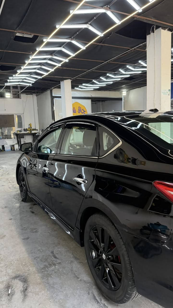 سنترا 2017 امريكي توربو
فول مواصفات بصمه سلايت 
ضرر بس صندوك ماواصل للحوض 
سياره عليها غرامه 150 الف 
مكان سياره بدهوك 
119 ومجال رقم اربيل تحويل وكاله بشرط 
*********** وات ساب
