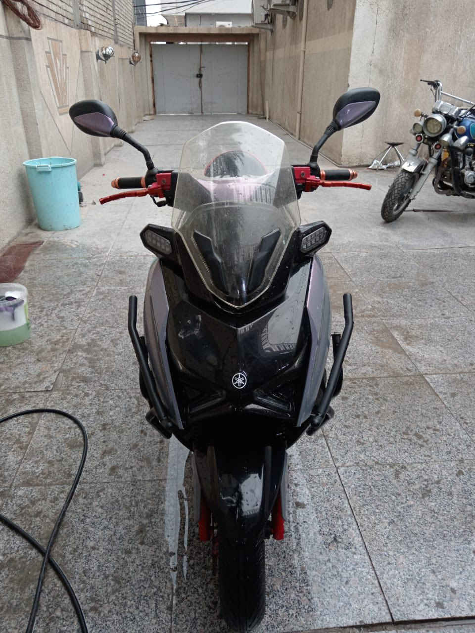 السلام عليكم 
دراجه كوست للبيع نضيفه اخت الزيرو تجي وتشوف نضافته بعينك دراجه خير من الله  مكان الدراجه كربلاء للستفسار اتصل ع الرقم صاحب الدراجه غير متواجد ع الفيس  ‭0771 659 2270‬
