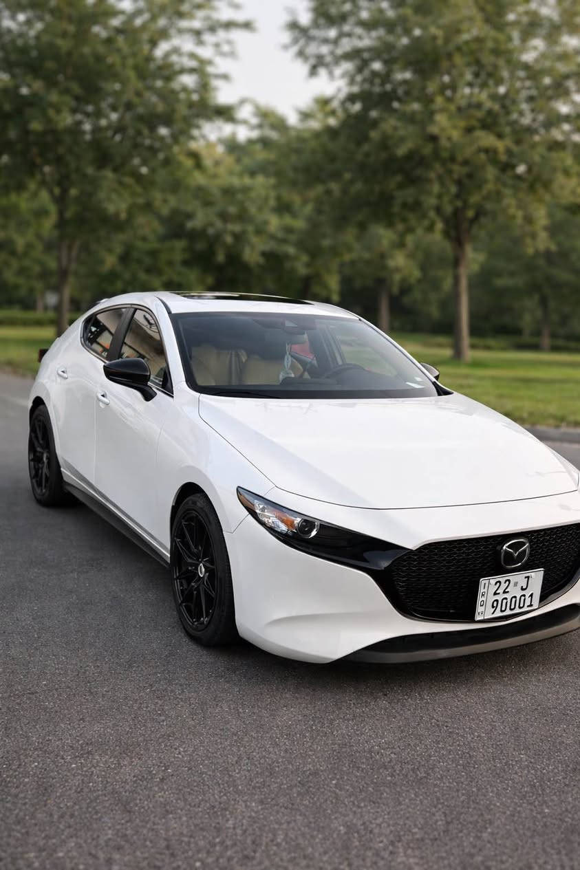 Mazda 3 2023 mwasafat pereferd
Koshn garmi awena noshtan 
Saqaf slayd 
Makina 2.5 be torbo marxob 
Sayaraka tanya ek darkay haya 
70 hazar roya أربيل, العراق


**إذا كنت صاحب هذا الإعلان وتريد حذفه لأي سبب، رجاءا أرسل رسالة إلى الدعم الفني**