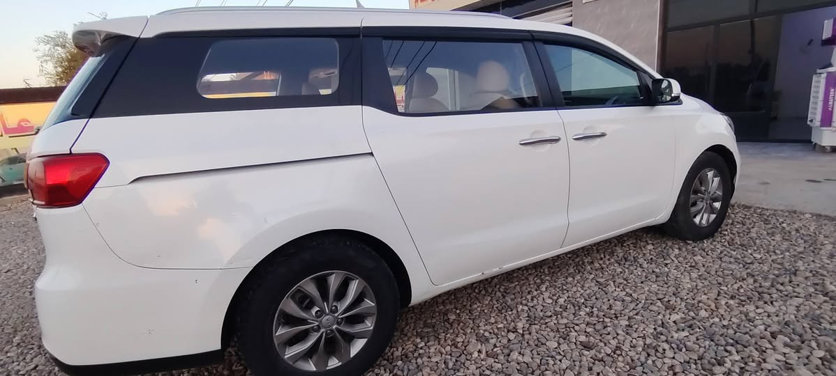 السلام عليكم كيه سيدونا موديل 20 وارد أمريكي صور الحادث موضحات بالمنشور طخة بسيطة بربع البيبان بالعراق موضحة بالسونار 
ماشية ١٣٨ ميل 
كير ومكينة وحدادية وتخم تاير جديد
تبريد ٣ قطع شاشة وكامرة كبيرة
رقم بغداد إنكليزي باسمي 
سيارة ريبل واحد 
صور الحادث موضحات بالمنشور
السعر 190 بيه مجال بسيط العنوان بابل
غير متواجد على الفيس
رقم الهاتف *********** / / ***********

