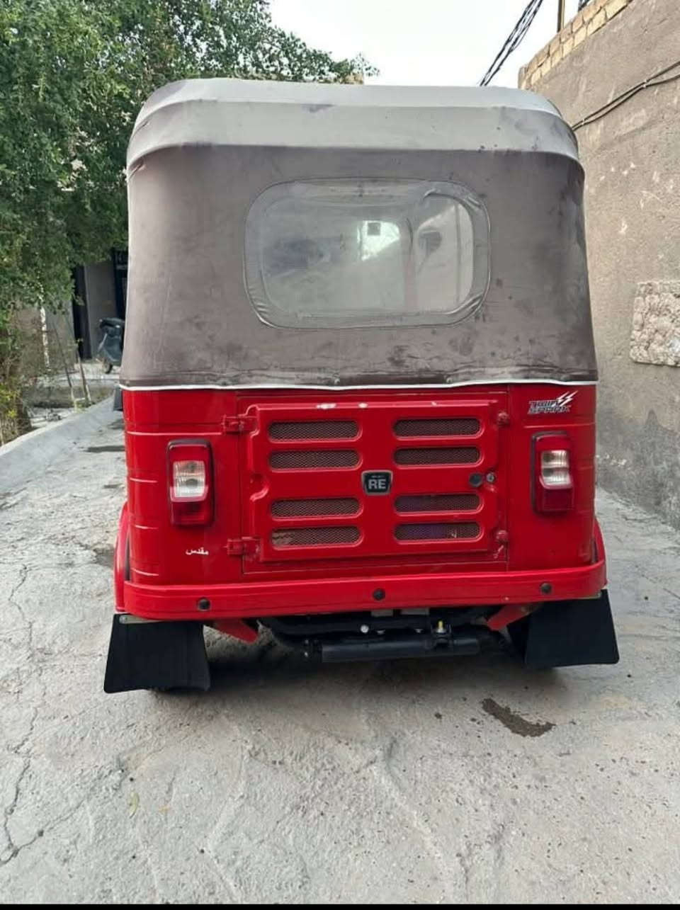 سلام عليكم تكتك 18 كفاله عامه لا تعمير ولا صبغ تكتك كلهه بلاديه مكينه شرط لا مفتوحه ولا ملعوب بيهه رقم كربلاء انكليزي مكاني البصرة وبسمي *********** سعر 3500 قفل كلش الله شاهد خسران بيه هواي
